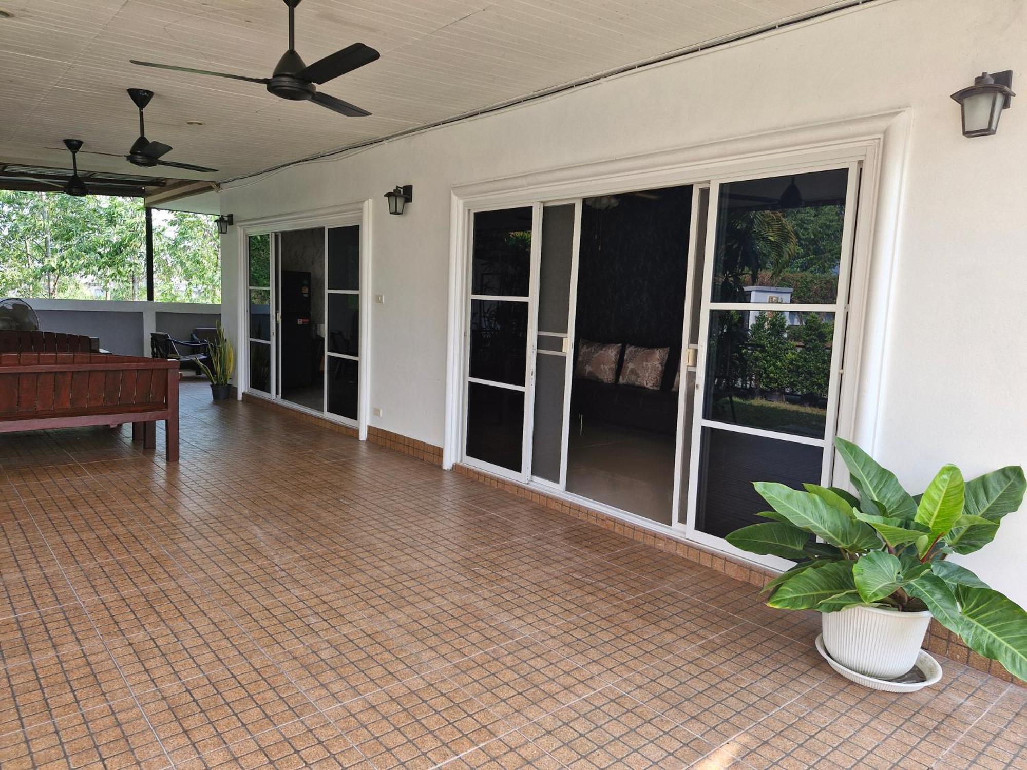 4 Palms Resort Bang Sare Exterior photo